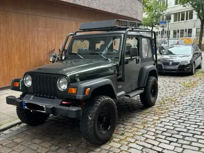 Gebraucht Jeep Wrangler 118 PS (86 kW) 1998 Grün SUV
