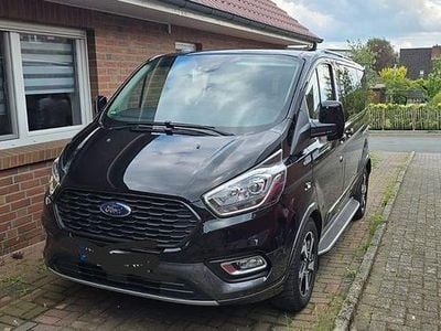 Gebraucht Ford Tourneo Active 170 PS (125 kW) 2023 Schwarz Van / Kleinbus