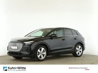 Gebraucht Audi Q4 e-tron Basis 150 kW (204 PS) 2023 Mythosschwarz metallic SUV