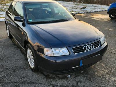 Gebraucht Audi A3 125 PS (91 kW) 1997 Blau Kleinwagen