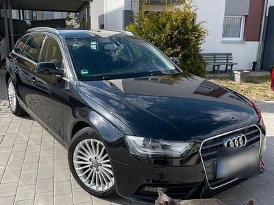Usata Audi A4 Attraction 120 CV (88 kW) 2014 Nero Station wagon