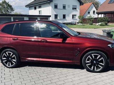 Usata BMW iX3 Impressive 210 kW (286 CV) 2023 Rosso SUV