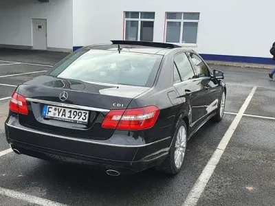 Usata Mercedes E350 Elegance 231 CV (169 kW) 2011 Nero Berlina