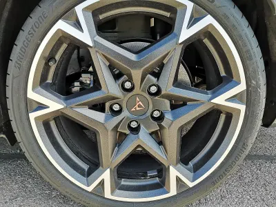 Neu Cupra Leon 400 PS (294 kW) 2026 Graphenegrau Kombi