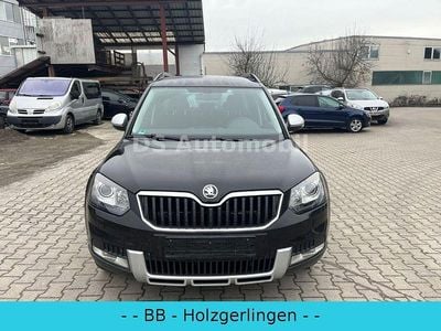 Schwarz Gebraucht 2014 Skoda Yeti Elegance SUV | 11.900 € (Fairer Preis)