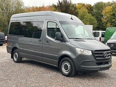 Grau Gebraucht 2023 Mercedes Sprinter Van | 43.911 €