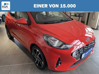 Gebraucht Hyundai i10 Trend 84 PS (61 kW) 2021 Rot Kleinwagen