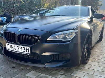 Sonderlackierung frozenblack Gebraucht 2015 BMW M6 Coupé | 60.900 €