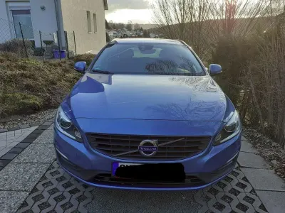 Occasion Volvo V60 Linje Svart 150 ch (110 kW) 2016 Bleue Break