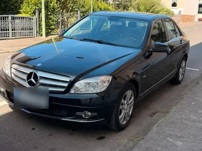 Gebraucht Mercedes C220 Avantgarde 170 PS (125 kW) 2010 Schwarz Limousine