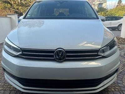 Gebraucht VW Touran United 150 PS (110 kW) 2020 Weiß Van / Kleinbus