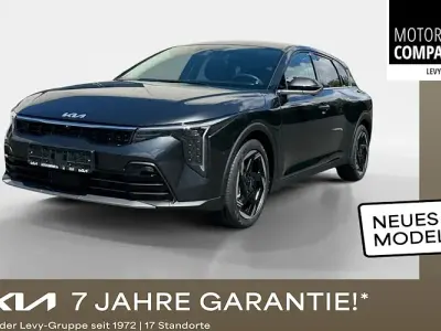 Neu Kia Ceed Spirit 150 PS (110 kW) 2026 Grau Kleinwagen