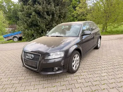 Używany Audi A3 Ambiente 90 KM (66 kW) 2010 Szary Hatchback