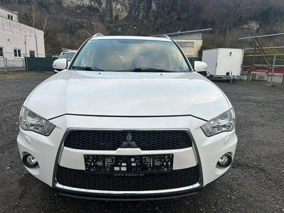 Second-hand Mitsubishi Outlander 156 CP (114 kW) 2009 Alb SUV