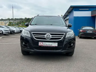 Gebraucht VW Tiguan Trendline 150 PS (110 kW) 2011 Schwarz SUV