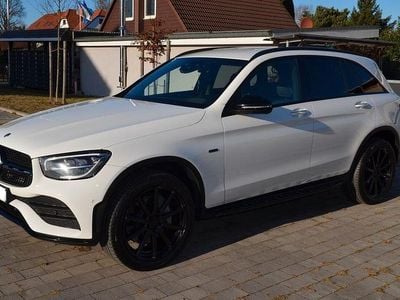 Gebraucht Mercedes GLC300e AMG line 306 PS (225 kW) 2020 Weiß SUV