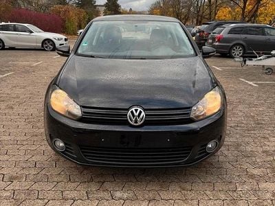 Schwarz Gebraucht 2010 VW Golf VI Kleinwagen | 5.750 € (Fairer Preis)