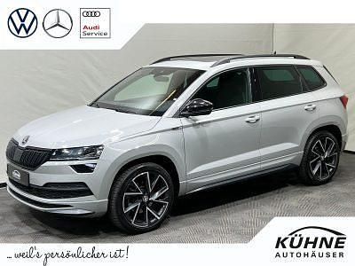 Steelgrau Gebraucht 2020 Skoda Karoq SportLine SUV | 30.620 € (Etwas zu teuer)