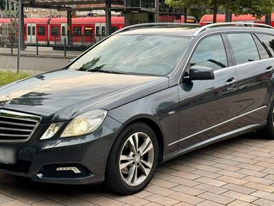 Mercedes E200