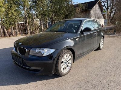 Gebraucht BMW 118 Advantage 143 PS (105 kW) 2008 Schwarz Kleinwagen