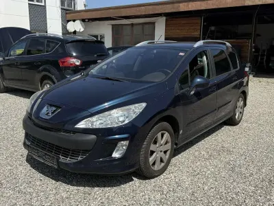 Gebraucht Peugeot 308 Business-Line 140 PS (102 kW) 2010 Lack blau abysse/metallic Kombi