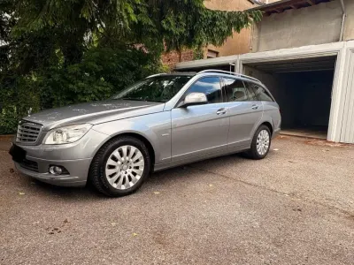 Gebraucht Mercedes C180 156 PS (114 kW) 2008 Grau Kombi
