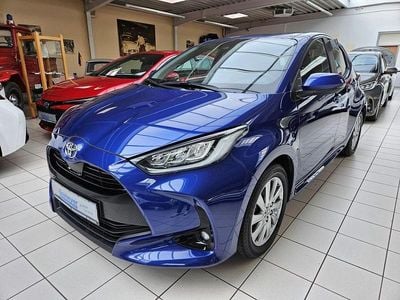 Gebraucht Toyota Yaris Team 125 PS (91 kW) 2024 Blau Kleinwagen
