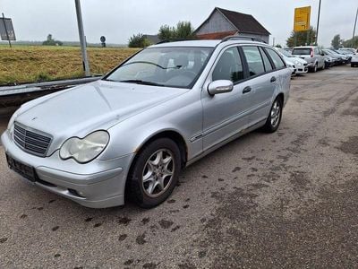 Mercedes C200