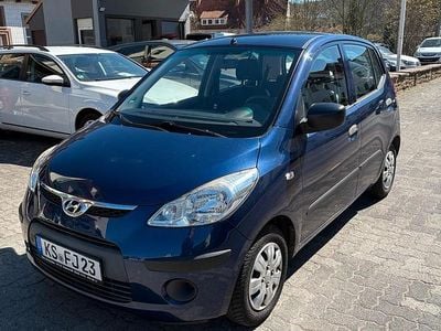 Gebraucht Hyundai i10 67 PS (49 kW) 2010 Blau Kleinwagen