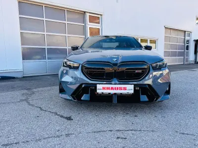 Gebraucht BMW M5 Performance 727 PS (534 kW) 2025 Grau Limousine