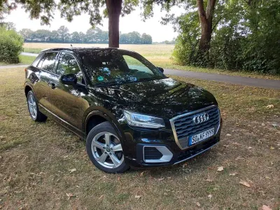 Gebraucht Audi Q2 Design 116 PS (85 kW) 2017 Schwarz SUV