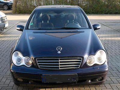 Gebraucht Mercedes C240 172 PS (126 kW) 2005 Andere farben Limousine