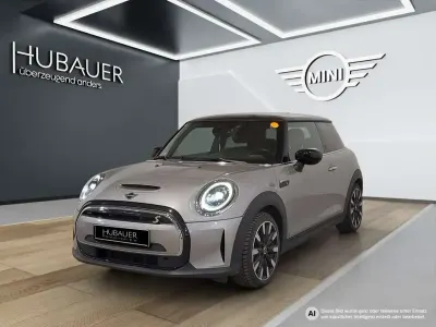 Gebraucht Mini Cooper SE 135 kW (184 PS) 2023 Grau Kleinwagen