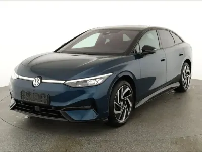 Neu VW ID.7 IQ Drive 11 kW (15 PS) 2026 Aquamarine blau metallic / dach schwarz