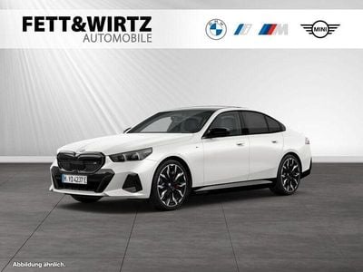 Gebraucht BMW i5 M Sport 442 kW (601 PS) 2025 Mineralweiss metallic Limousine