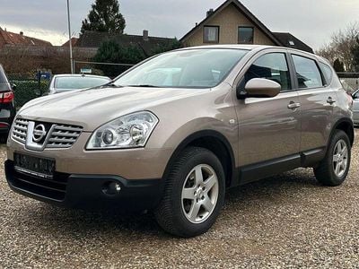 Beige Gebraucht 2009 Nissan Qashqai Acenta SUV | 8.890 € (Teuer)