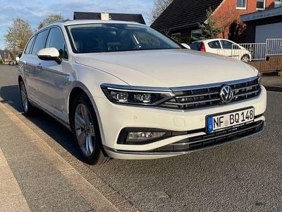 Second-hand VW Passat Business 190 CP (139 kW) 2020 Alb Break