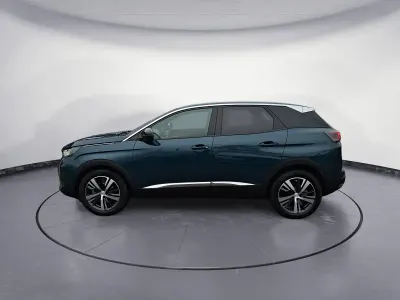 Gebraucht Peugeot 3008 Allure 131 PS (96 kW) 2024 Blau SUV
