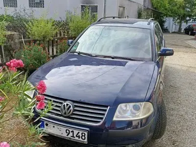 Gebraucht VW Passat 102 PS (75 kW) 2002 Blau Kombi