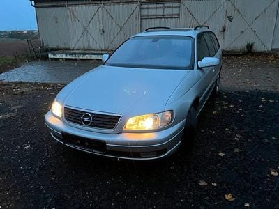 Opel Omega