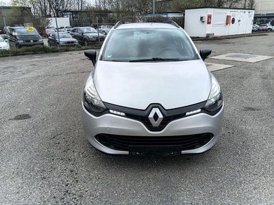 Second-hand Renault Clio IV Expression 73 CP (53 kW) 2015 Berlinǎ