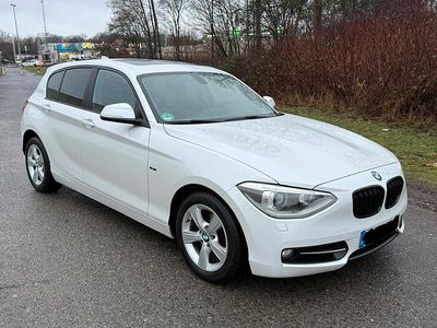 Gebraucht BMW 118 Sport Line 143 PS (105 kW) 2013 Weiß Kleinwagen