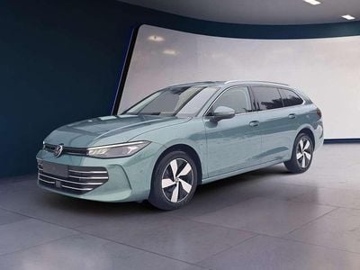 Second-hand VW Passat Business 150 CP (110 kW) 2025 Verde Break