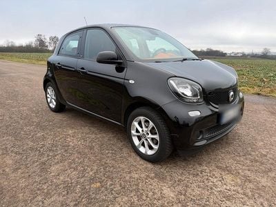 Gebraucht Smart ForFour 71 PS (52 kW) 2015 Schwarz Kleinwagen
