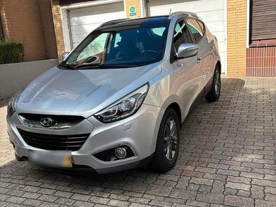 Gebraucht Hyundai ix35 184 PS (135 kW) 2015 Silber SUV