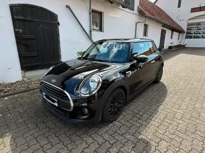 Gebraucht Mini ONE 102 PS (75 kW) 2020 Schwarz Kleinwagen