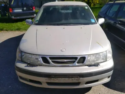 Usata Saab 9-5 170 CV (125 kW) 1998 Argento Berlina