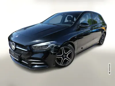 Gebraucht Mercedes B200 Edition 163 PS (119 kW) 2022 Schwarz Kleinwagen