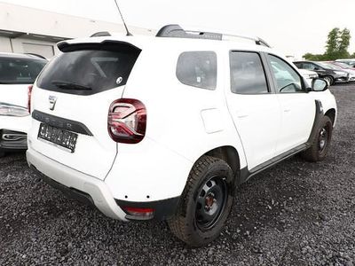 Gebraucht Dacia Duster Prestige 150 PS (110 kW) 2022 Gletscherweiß gletscherweiß SUV