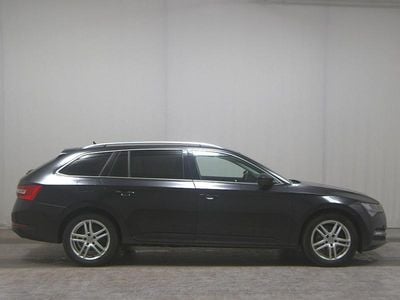 Usata Skoda Superb Style 150 CV (110 kW) 2021 Nero Station wagon